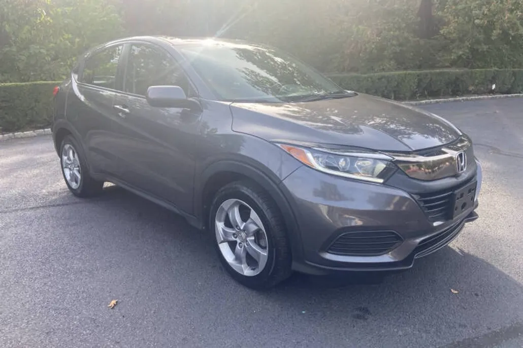 2019 Honda HR-V LX photo 1