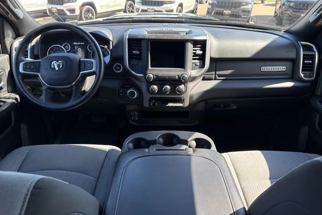 2024 Ram 2500 Big Horn photo 1