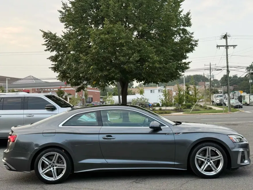 2021 Audi A5 Quattro Premium Plus photo 1