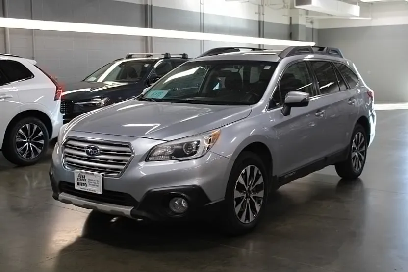 2017 Subaru Outback photo 1