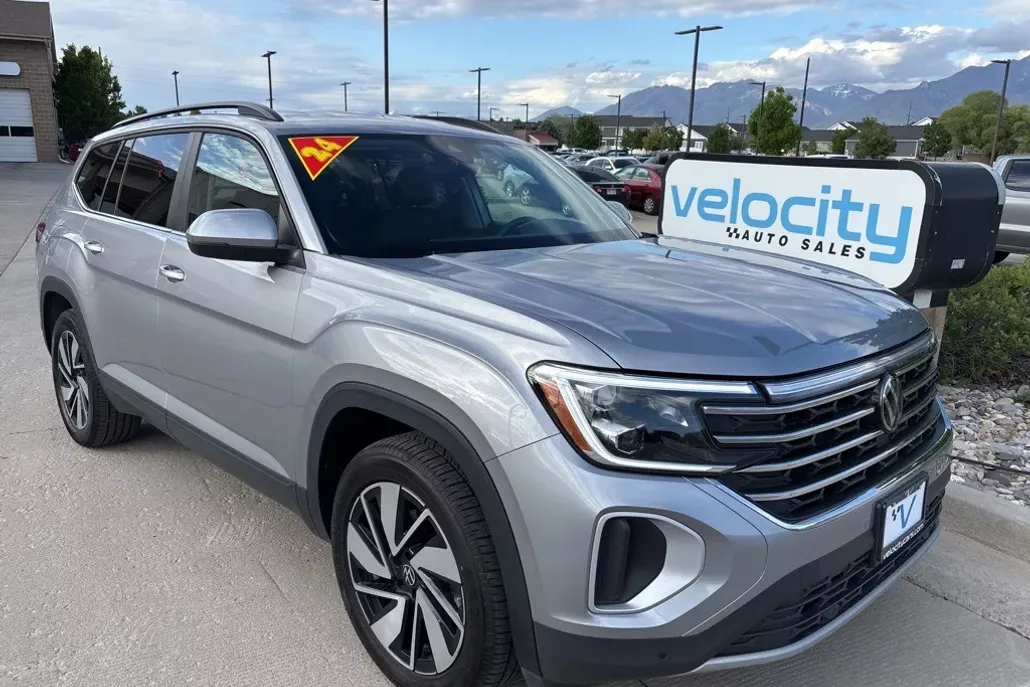 2024 Volkswagen Atlas SE Technology photo 1
