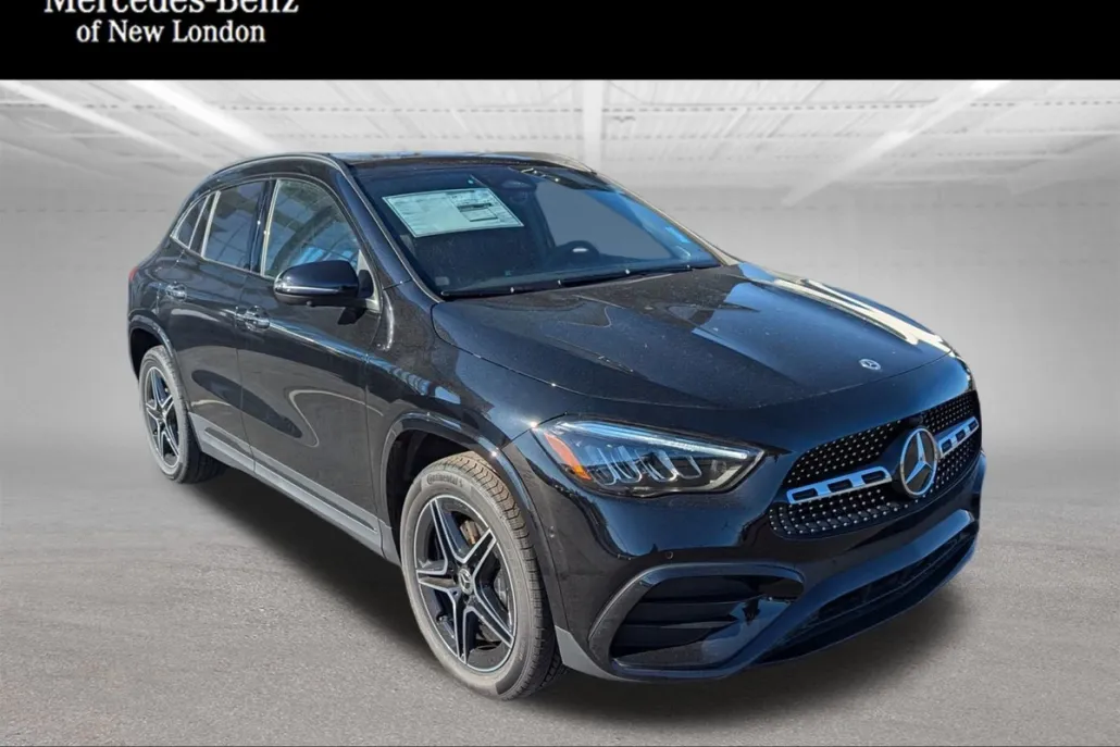 2025 Mercedes Benz GLA 250 4MATIC photo 1