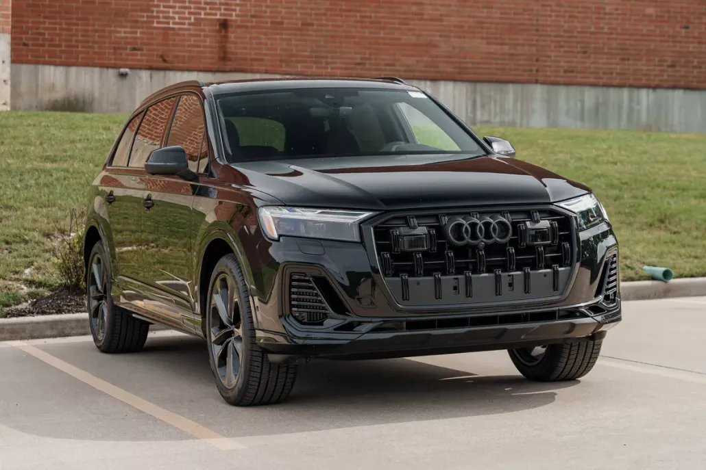 2025 Audi Q7 Premium Plus photo 1