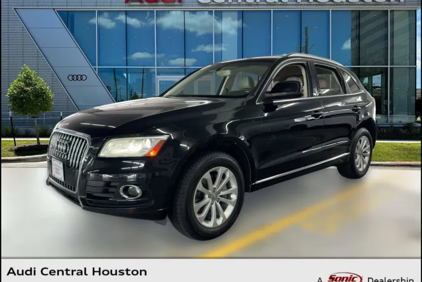 2015 Audi Q5 Premium photo 1