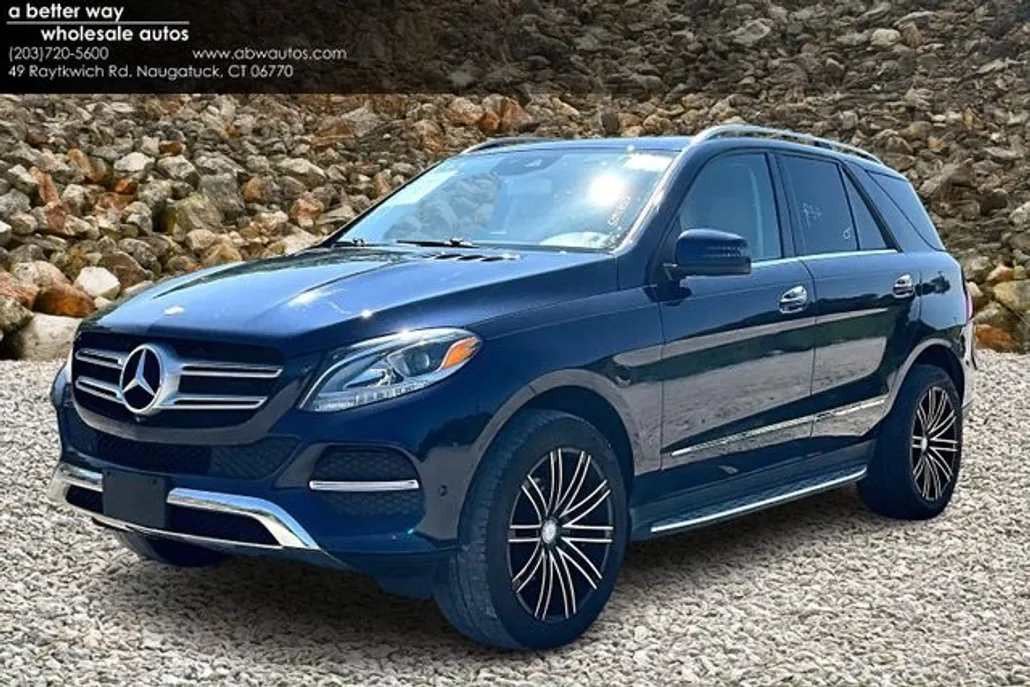 2017 Mercedes Benz GLE 350 4MATIC photo 1