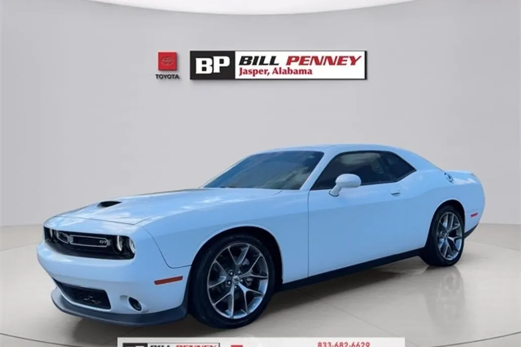 2022 Dodge Challenger GT photo 1