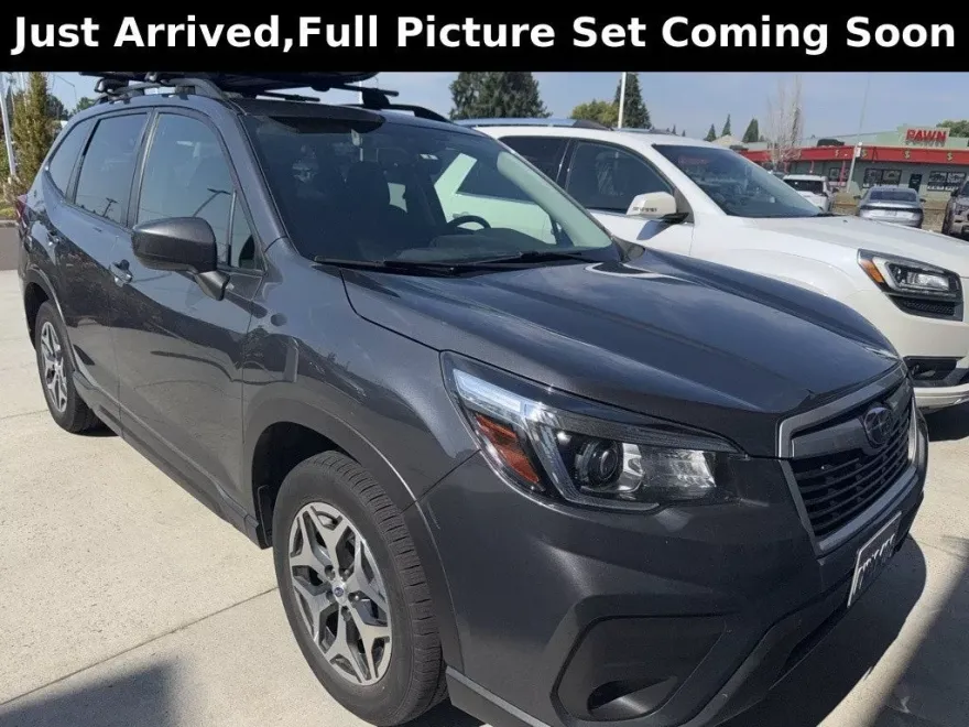 2020 Subaru Forester Premium photo 1