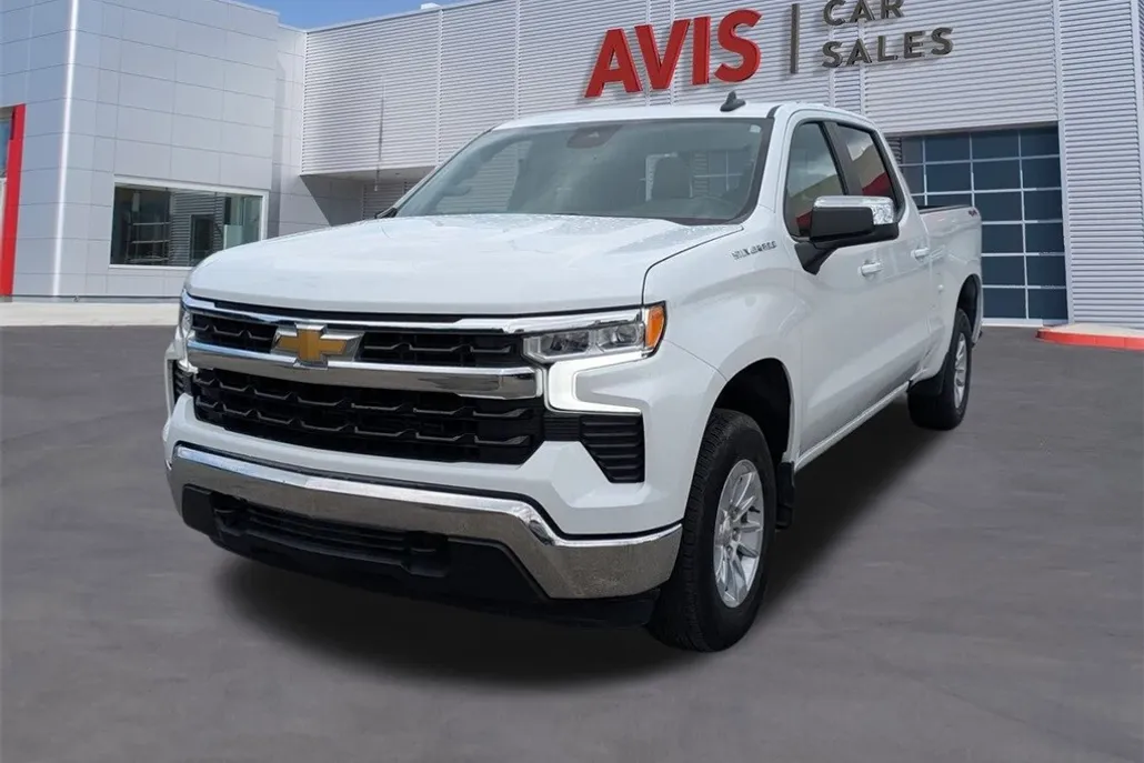 2023 Chevrolet Silverado 1500 LT photo 1