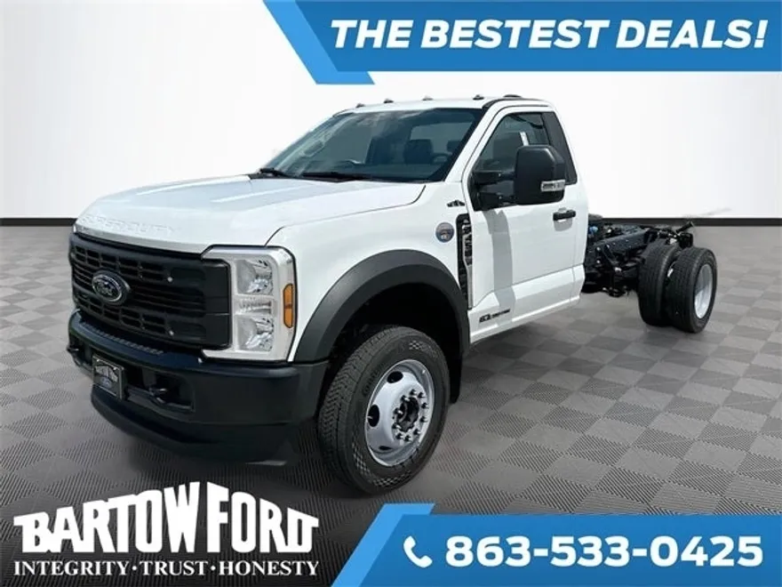 2025 Ford F-450 photo 1