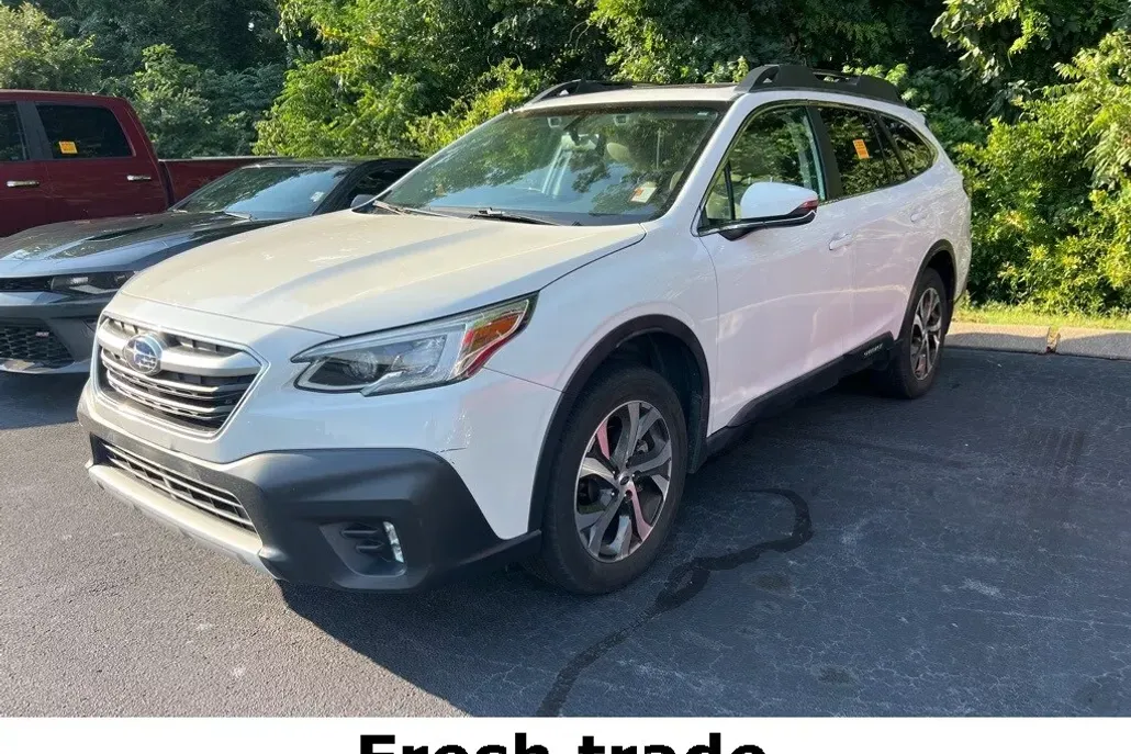 2021 Subaru Outback Limited photo 1