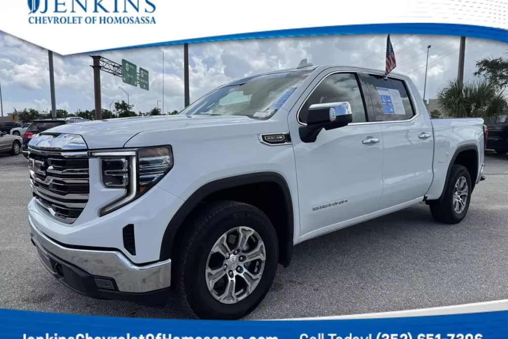 2024 Gmc Sierra 1500 SLT photo 1