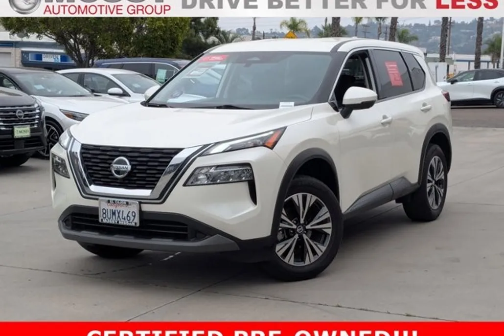 2021 Nissan Rogue SV photo 1