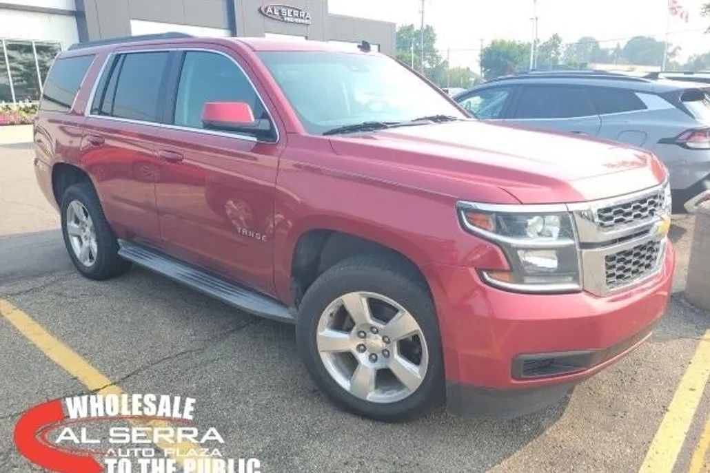 2015 Chevrolet Tahoe LT photo 1
