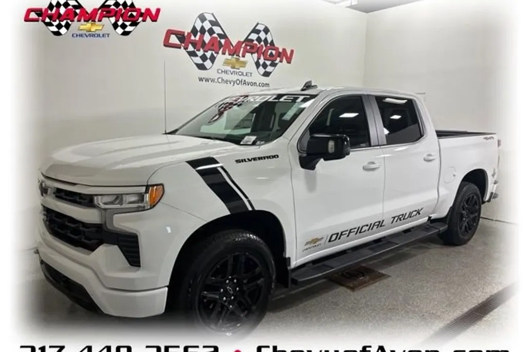 2024 Chevrolet Silverado 1500 RST photo 1