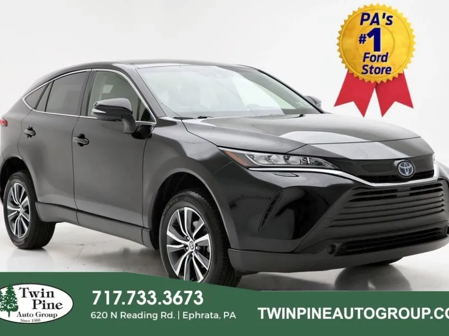 2022 Toyota Venza LE photo 1