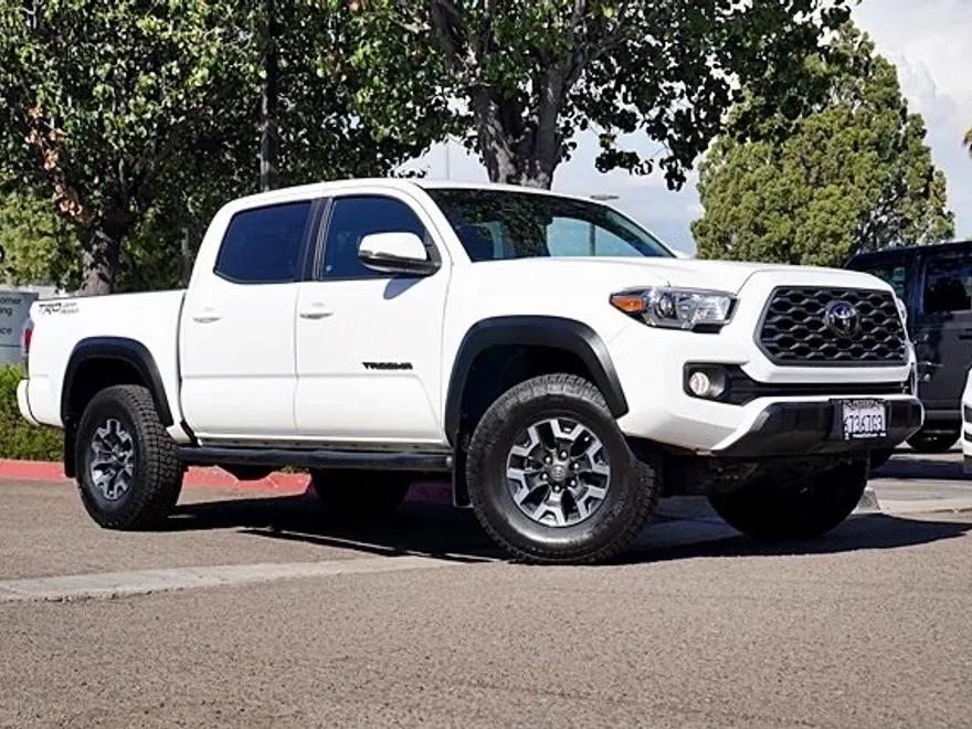 2021 Toyota Tacoma SR5 photo 1