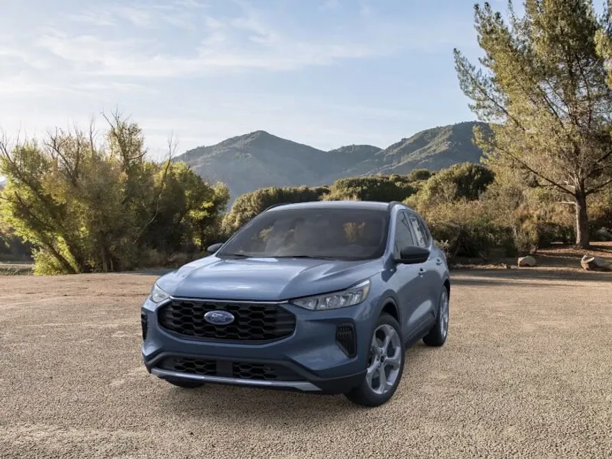 2026 Ford Escape ST-Line photo 1