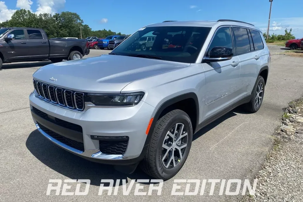 2025 Jeep Grand Cherokee Limited photo 1