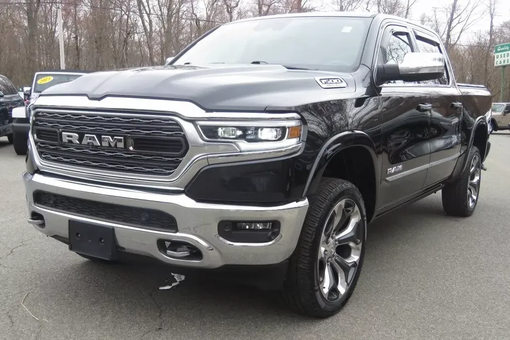 2020 Ram 1500 Limited photo 1