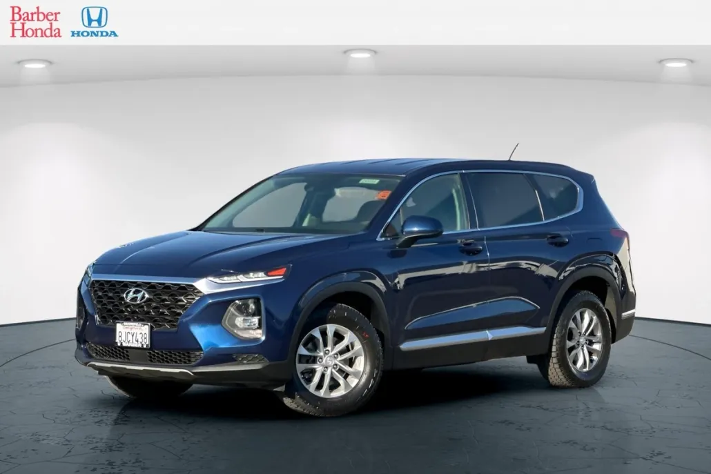 2019 Hyundai Santa Fe SE photo 1