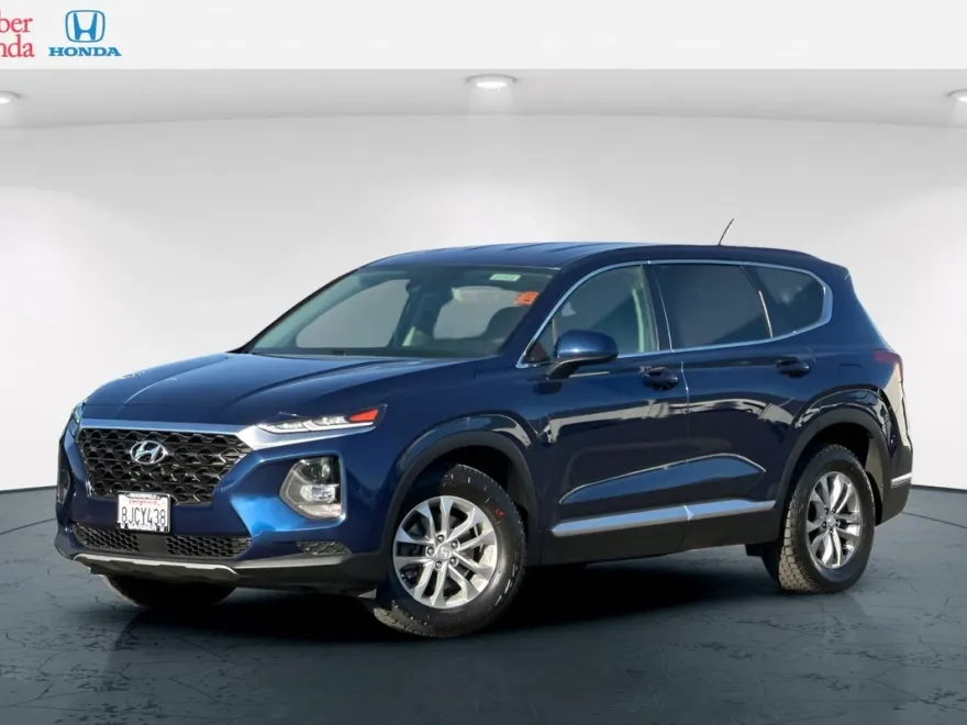 2019 Hyundai Santa Fe SE photo 1