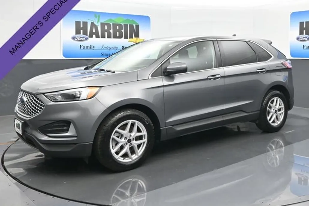 2024 Ford Edge SEL photo 1