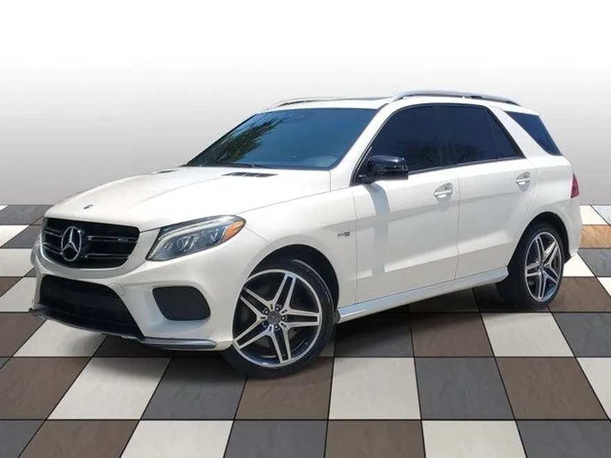 2017 Mercedes Benz GLE AMG 43 photo 1