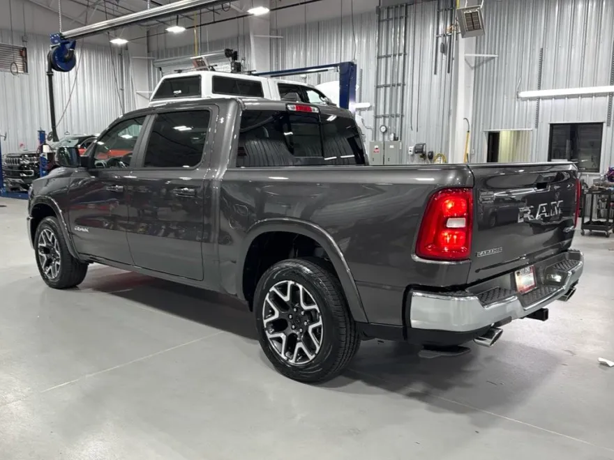 2025 Ram 1500 Laramie photo 1