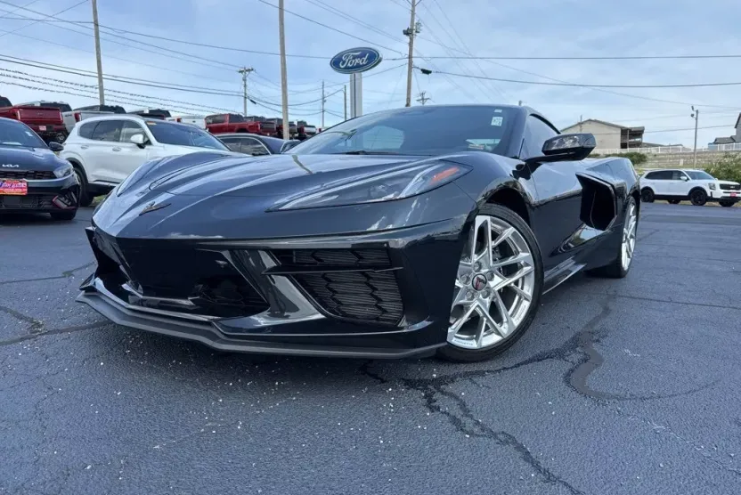 2024 Chevrolet Corvette Stingray Coupe 3LT photo 1