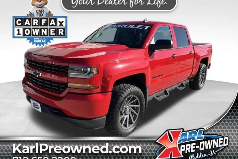 2018 Chevrolet Silverado 1500 Custom photo 1