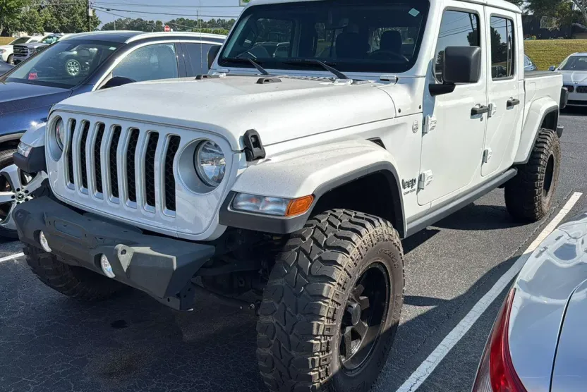 2021 Jeep Gladiator Overland photo 1