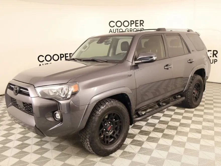 2023 Toyota 4Runner SR5 Premium photo 1