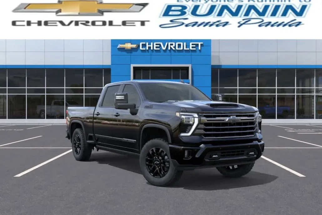 2025 Chevrolet Silverado 3500HD High Country photo 1