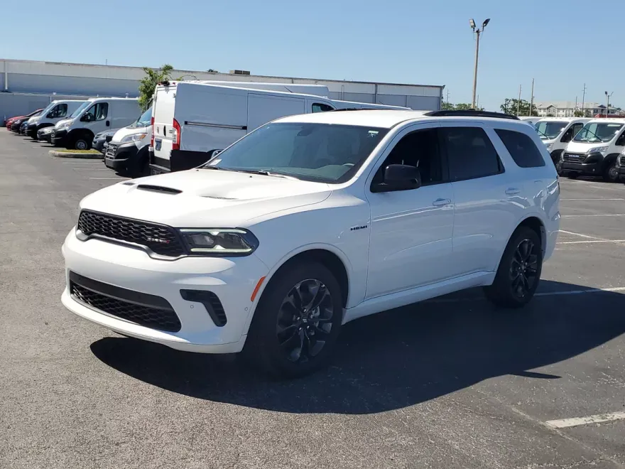 2025 Dodge Durango R/T photo 1