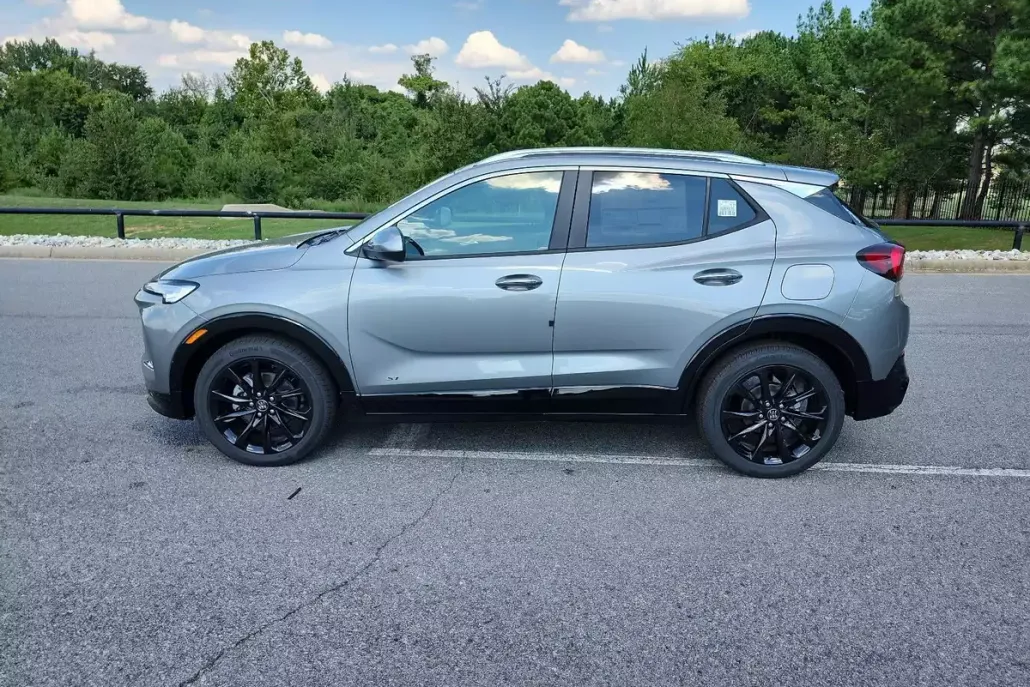 2026 Buick Encore GX Sport Touring photo 1