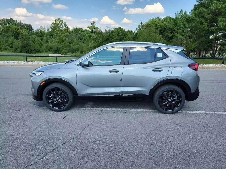 2026 Buick Encore GX Sport Touring photo 1