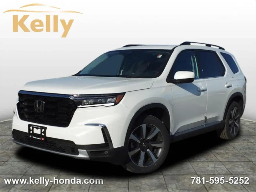 2025 Honda Pilot Touring photo 1