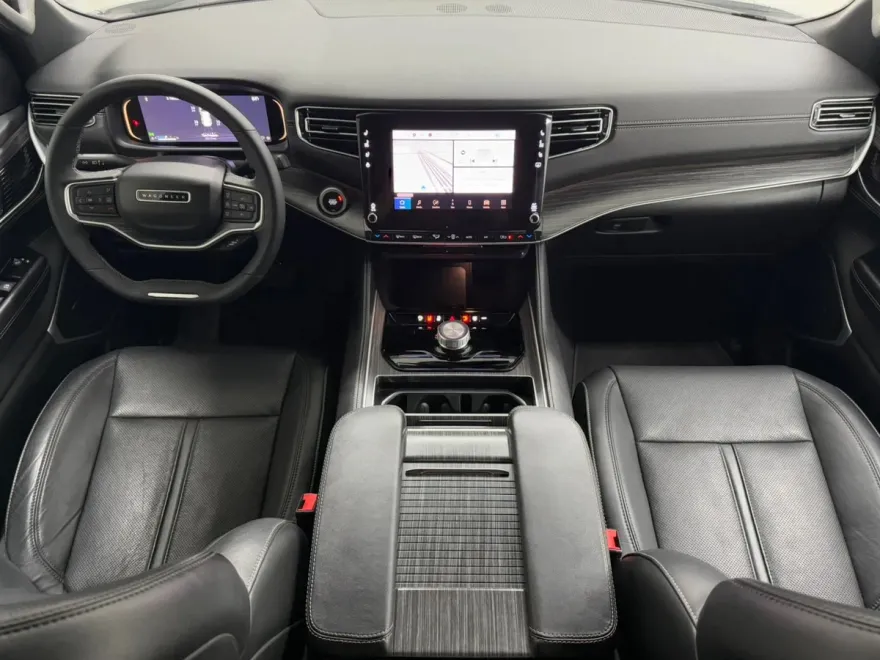 2024 Jeep Wagoneer Series II photo 1