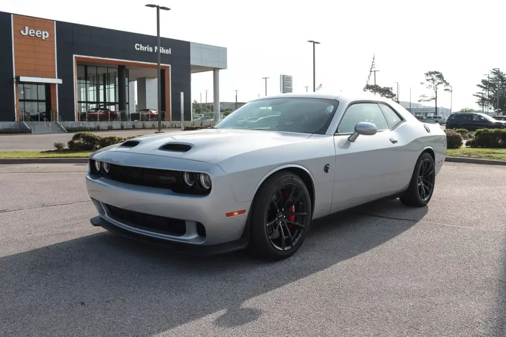 2023 Dodge Challenger SRT8 Hellcat photo 1