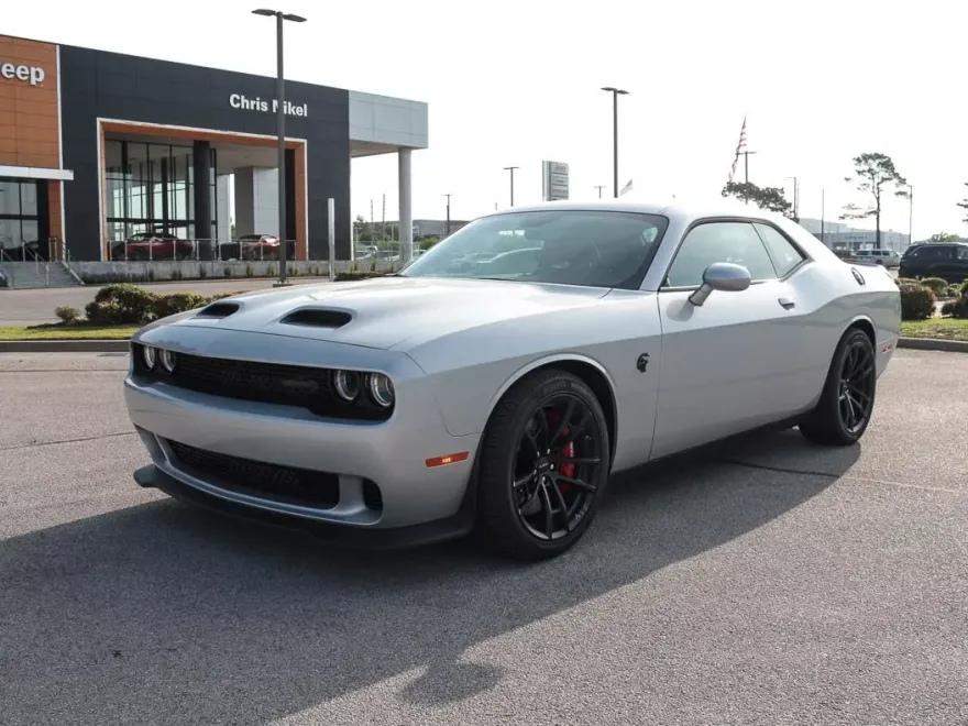 2023 Dodge Challenger SRT8 Hellcat photo 1