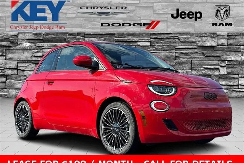 2024 Fiat 500e Red photo 1
