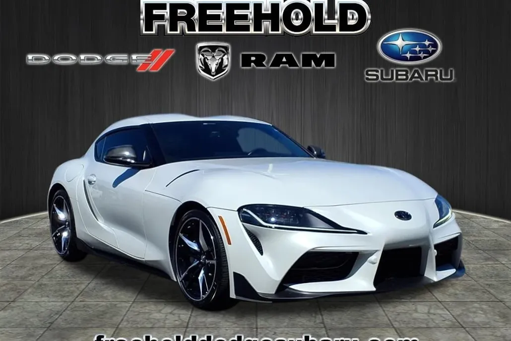 2022 Toyota Supra 3.0 photo 1