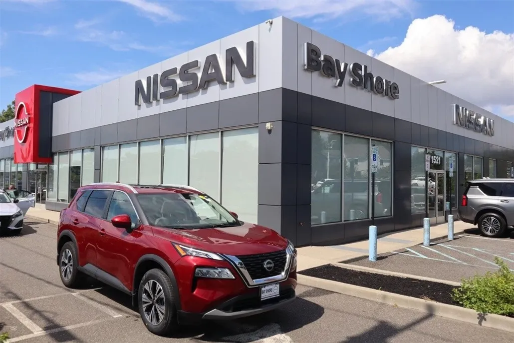 2023 Nissan Rogue SV photo 1