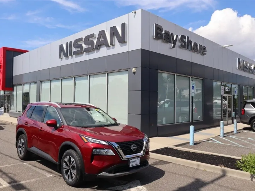 2023 Nissan Rogue SV photo 1