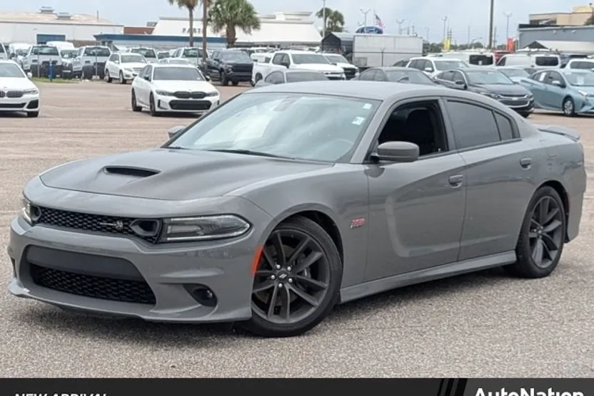 2019 Dodge Charger Scat Pack photo 1