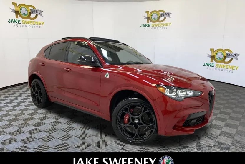2024 Alfa Romeo Stelvio Quadrifoglio photo 1