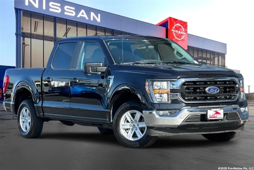 2023 Ford F-150 XLT photo 1