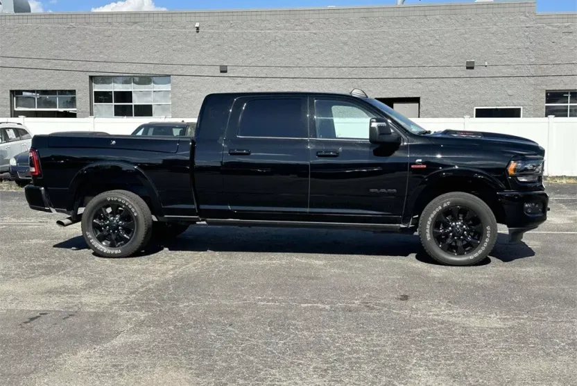 2024 Ram 2500 Limited photo 1