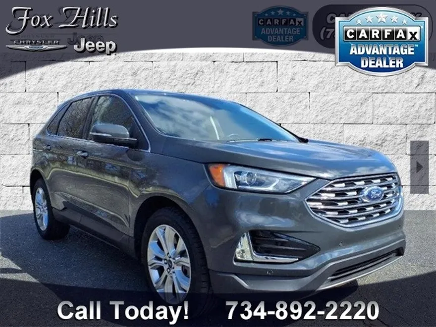 2021 Ford Edge Titanium photo 1