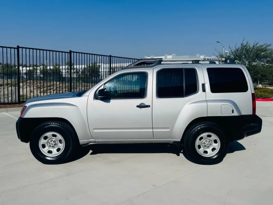 2013 Nissan Xterra X photo 1